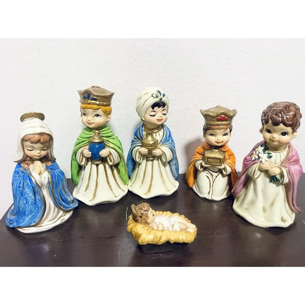 Vintage JOSEF ORIGINAL Nativity Set BABY JESUS 1960's Chalk-ware